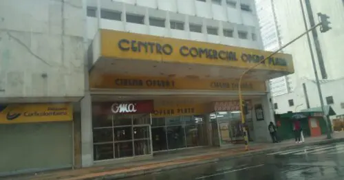 CENTRO COMERCIAL OPERA PLAZA CENTRO COMERCIAL OPERA PLAZA